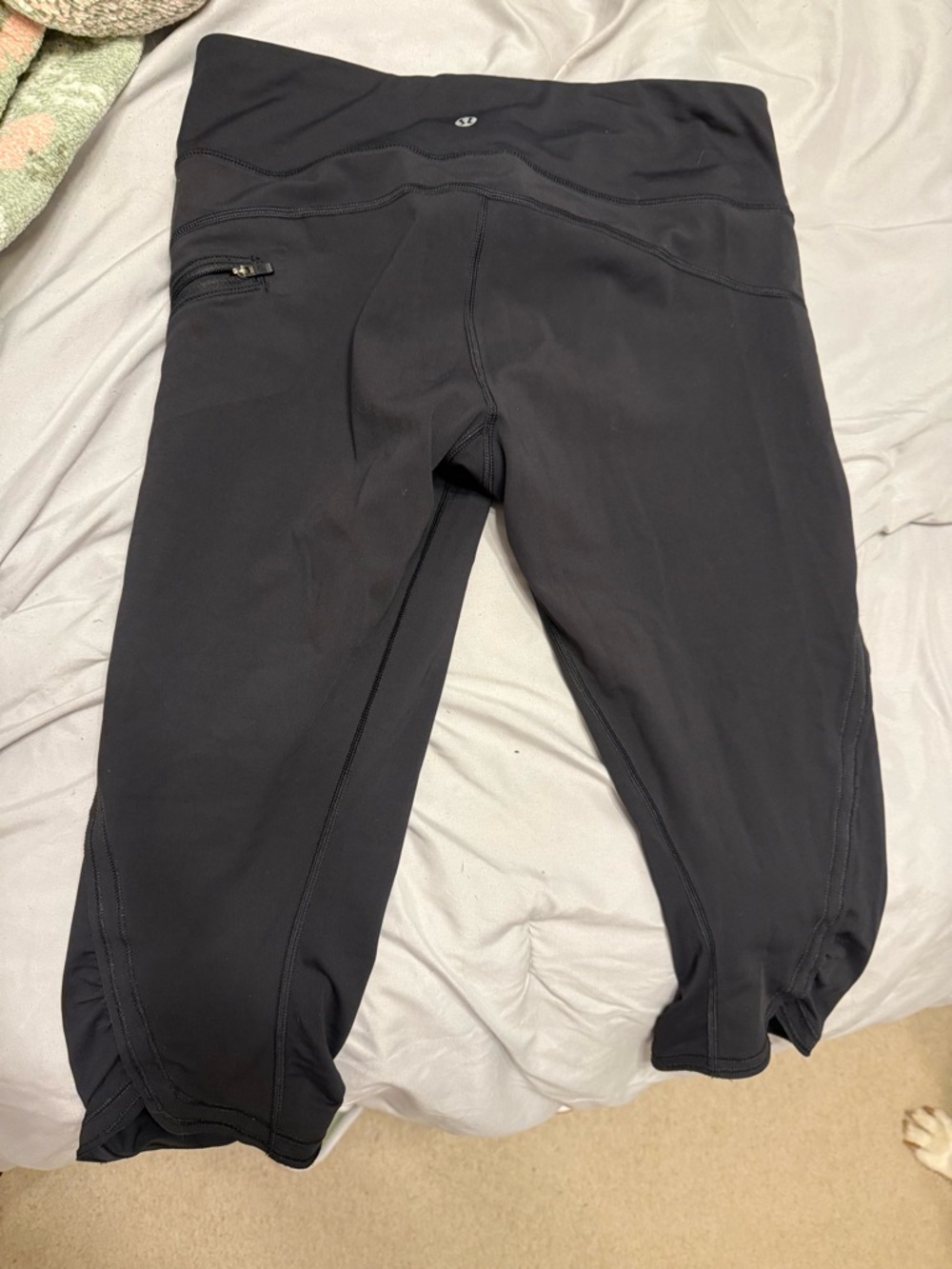Lululemon Black Cropped Leggings